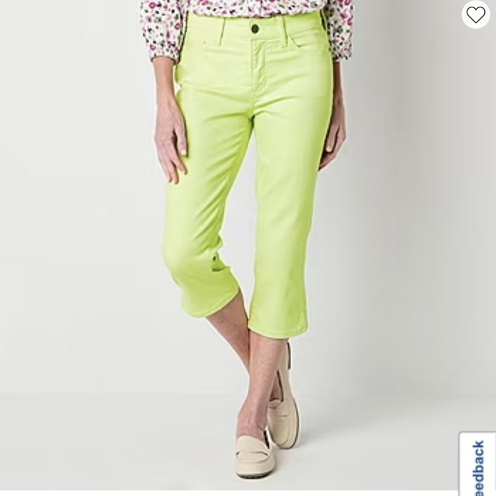 St. John's Bay Lime Green Capris
